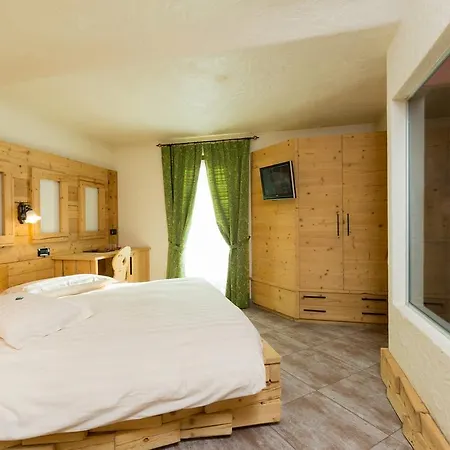 Hotel Pontiglia