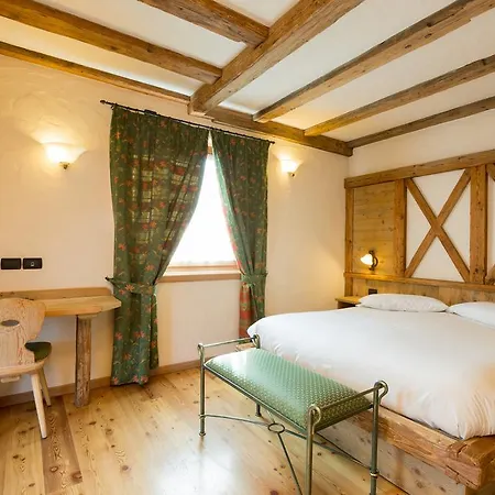 Pontiglia Hotel 3*