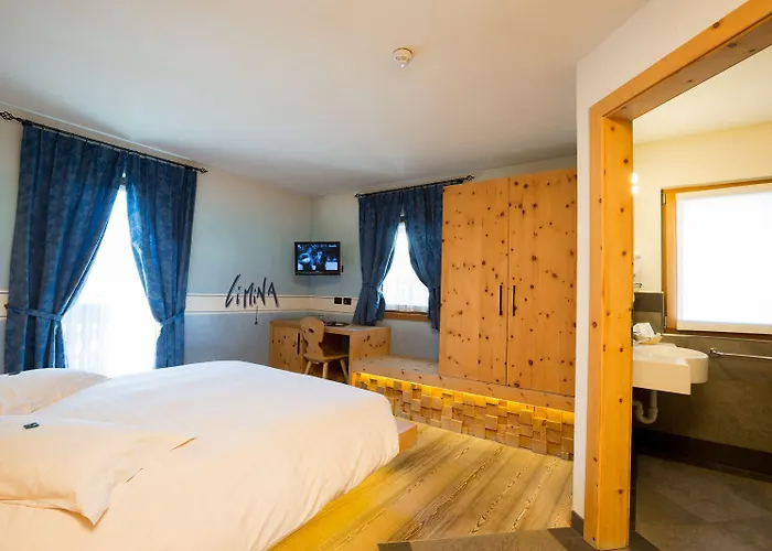 Pontiglia Hotel 3*